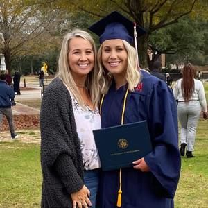 Meet your Posher, Pam